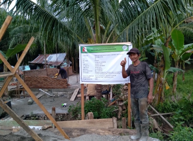 Ket foto : Saman Warga serbajadi,Kecamatan Darur makmur, foto direkam Senin (23/10/2023)